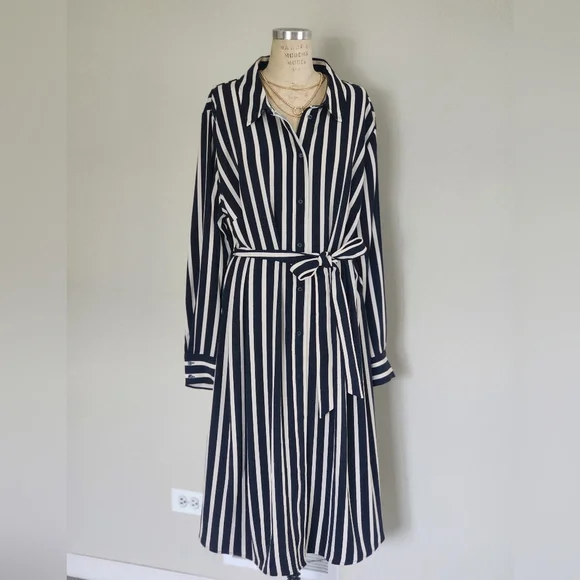 NWT H&M striped dress NWT H&M striped dress